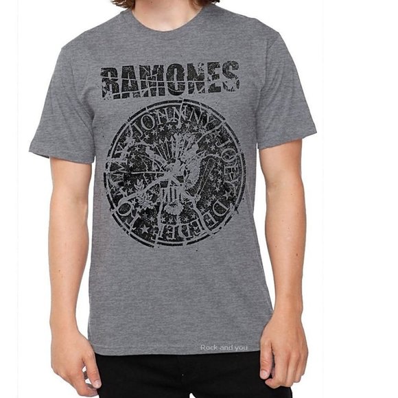 Ramones Shattered Seal Logo punk rock Official T-Shirt XL NWT - Picture 1 of 2